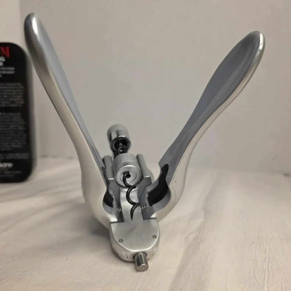 Houdini‎ Silver Aerating Pourer Set